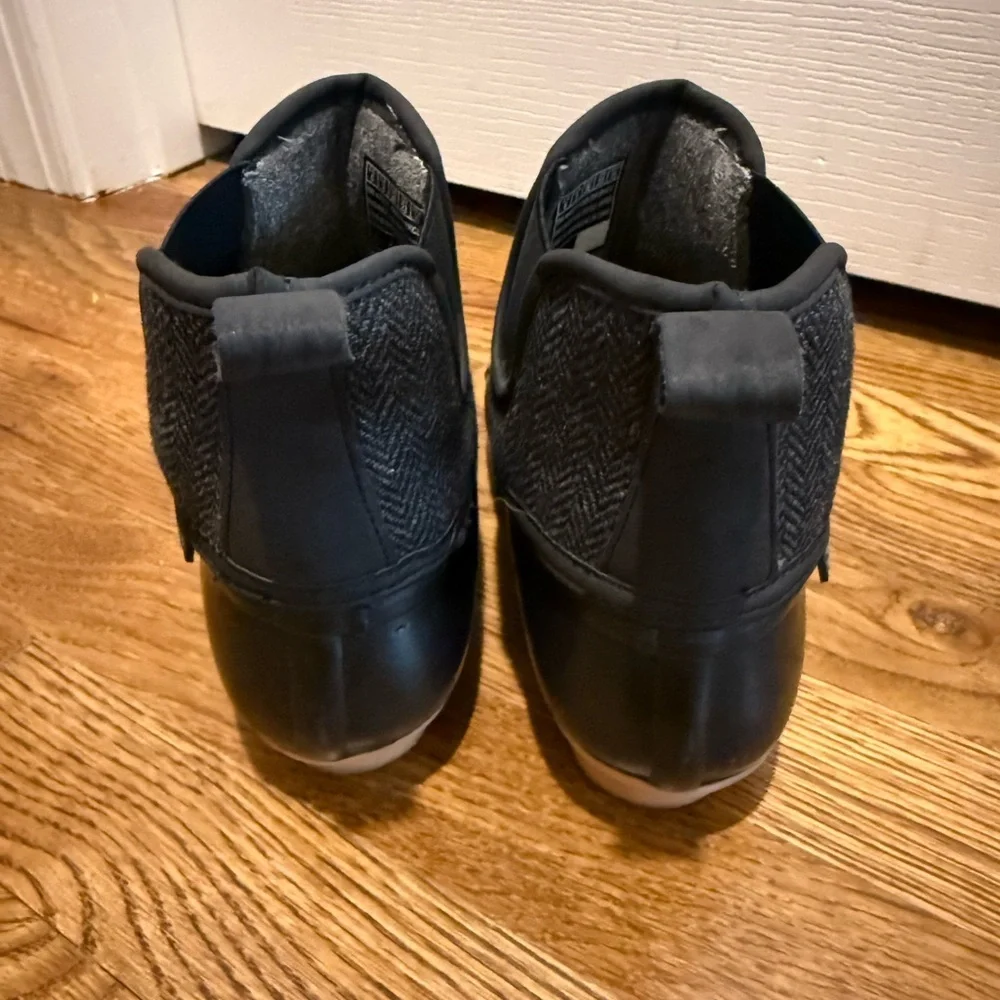 Skechers Women’s Rain Boots size 6